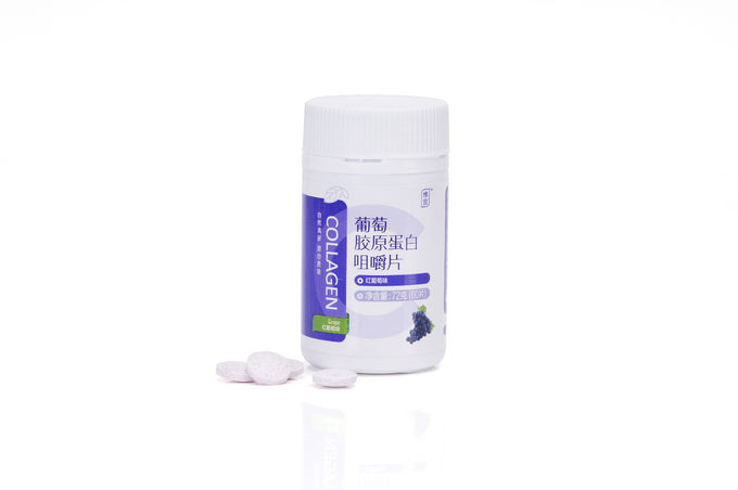 Round Shaped Collagen Chewable Tablet , Healthy Hard Candy Grapes Flavor